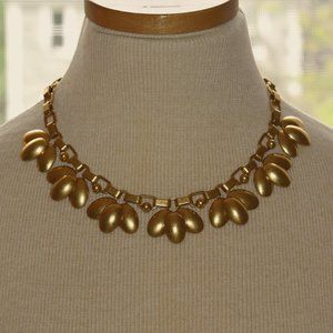 Stella & Dot Hazel Flower Petal Statement Necklace Chain Link Gold